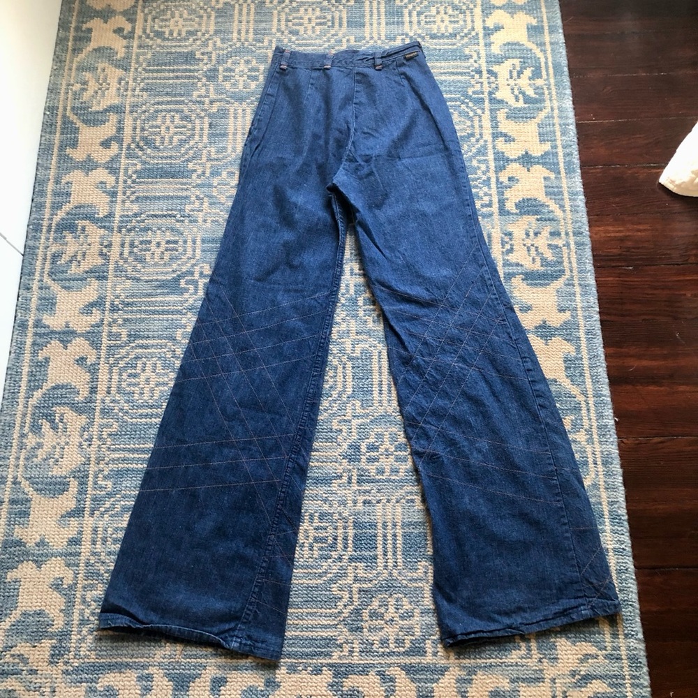 Vintage 1970s Maverick Bell Bottom Jeans - Picture 11 of 12
